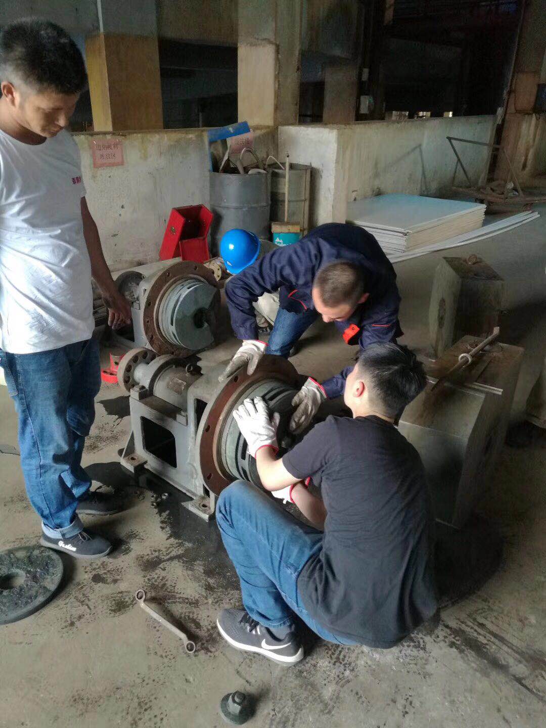 碳化硅泵搶修現(xiàn)場